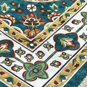 سجادة صلاة إسلامية - سجادة مخملية ناعمة بتصميم أنيق