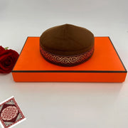 पुरुषों की कढ़ाई वाली मुस्लिम प्रार्थना टोपी - कुफी टोपी, इस्लामी फैशन