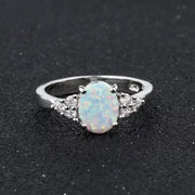 1 PC Cute Female White Opal Stone Ring Classic Silver Color Engagement Jewelry Luxury Crystal Oval Wedding Rings for Women