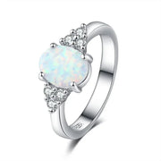 1 PC Cute Female White Opal Stone Ring Classic Silver Color Engagement Jewelry Luxury Crystal Oval Wedding Rings for Women