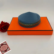 पुरुषों की कढ़ाई वाली मुस्लिम प्रार्थना टोपी - कुफी टोपी, इस्लामी फैशन